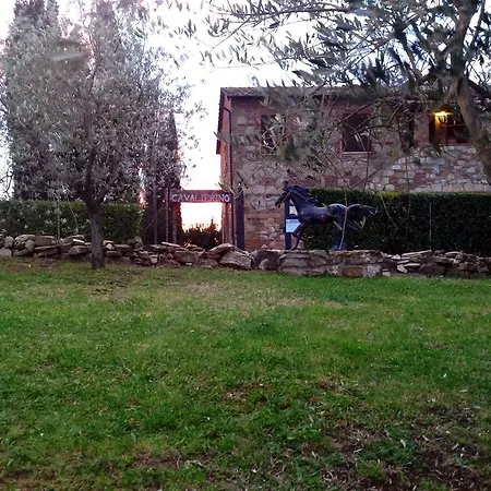 팜스테이 라 코르테 델 카발리에리노 Montepulciano Stazione
